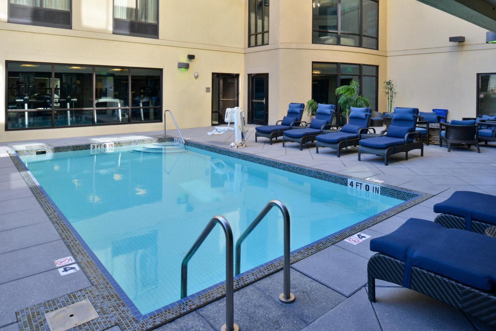 Hotel Courtyard By Marriott Wilmington Downtown/Historic District Esterno foto