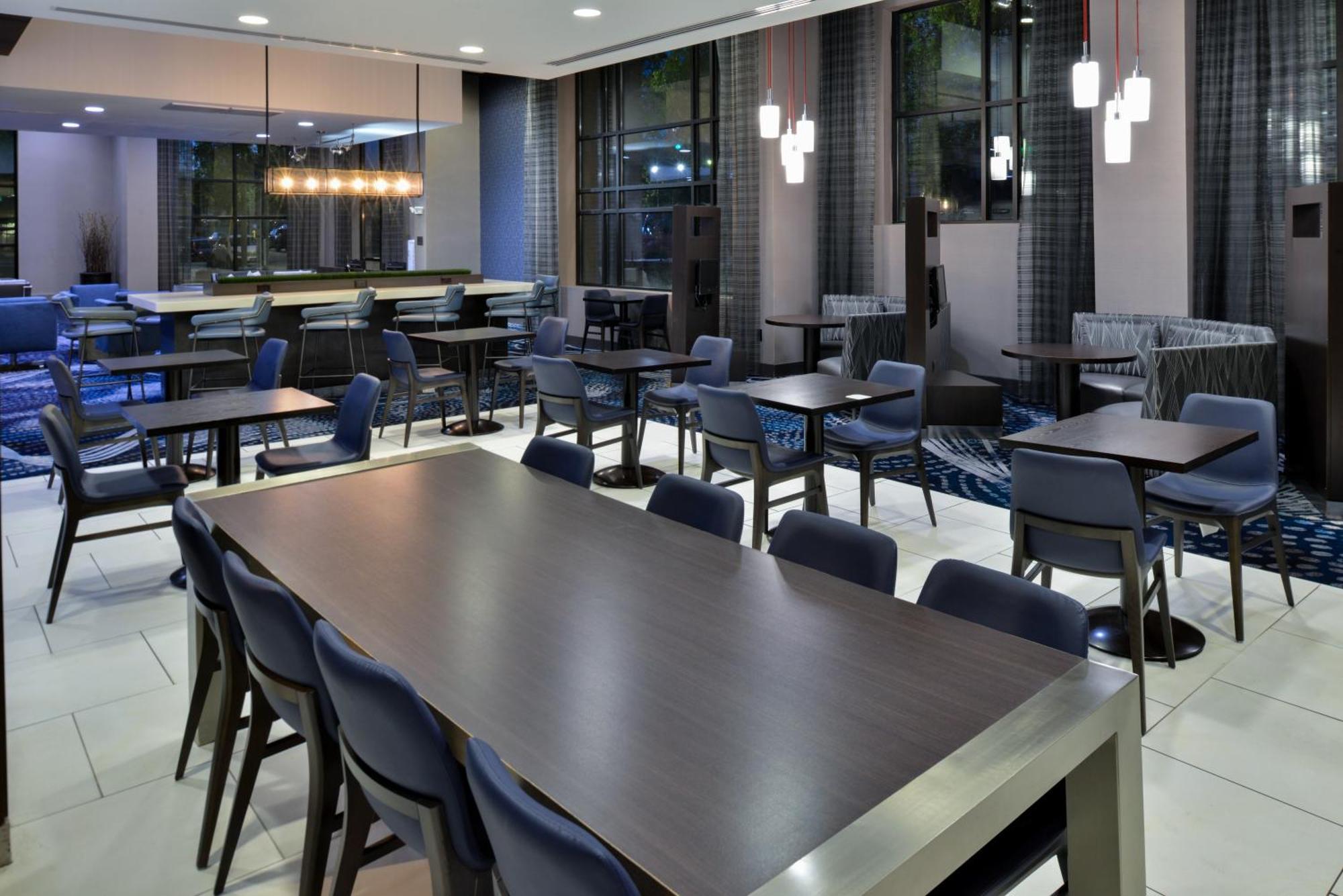 Hotel Courtyard By Marriott Wilmington Downtown/Historic District Esterno foto