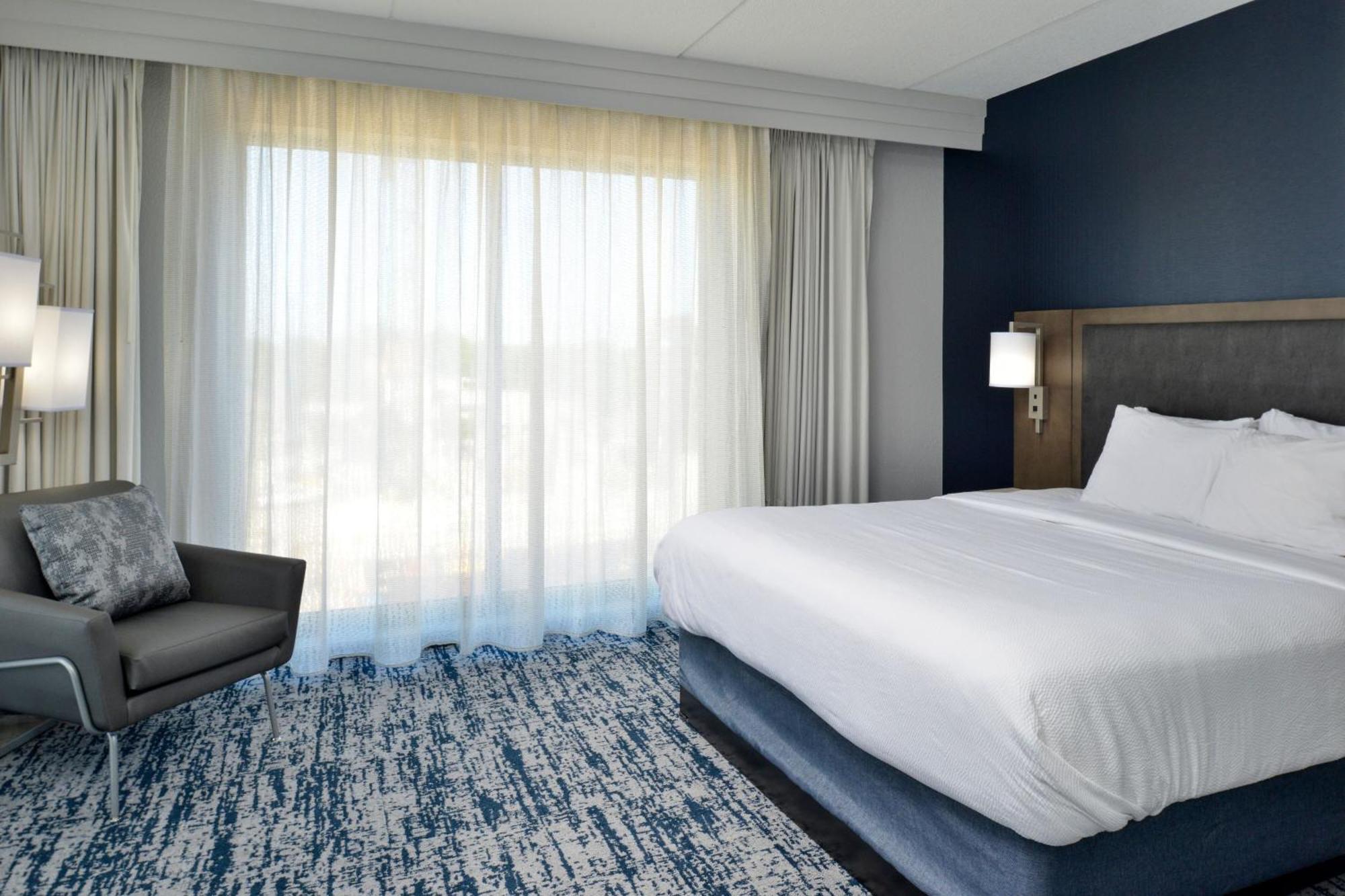 Hotel Courtyard By Marriott Wilmington Downtown/Historic District Esterno foto